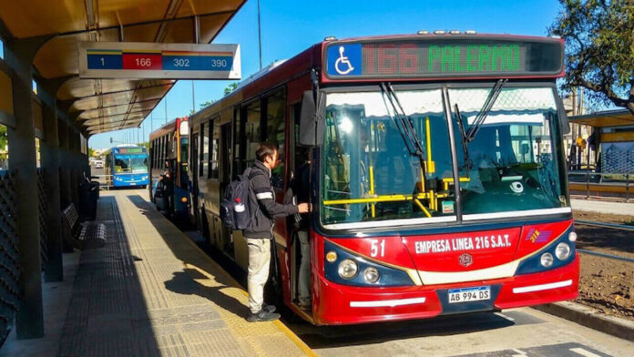 Sube el boleto de colectivo para todo el AMBA y sigue creciendo la inflación