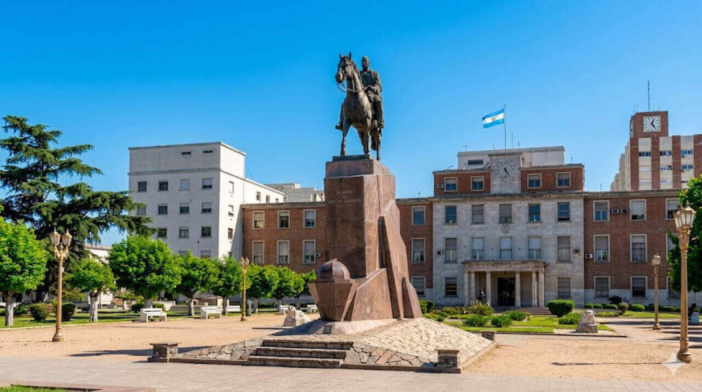 Para 1980, la historia oculta aunque seguía fluyendo entre los vecinos sin que pudieran conocerla