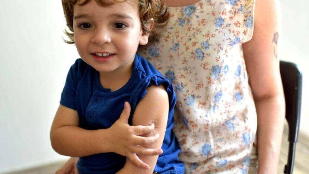 Cae la vacunación, incluso en la infancia y adolescencia, pero acá tenés todos los datos para no perderte una dosis