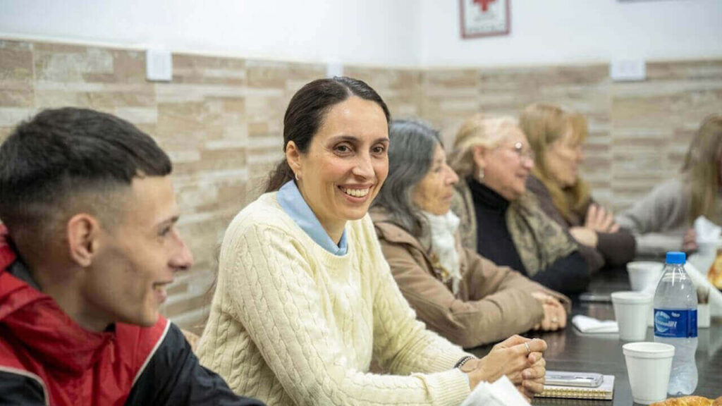 Florencia Lampreabe le respondió por tuit y enseguida cayeron las respuestas