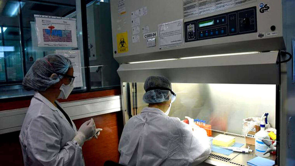 Los adultos han influido mucho. Cae la vacunación y no se consideran población de riesgo.