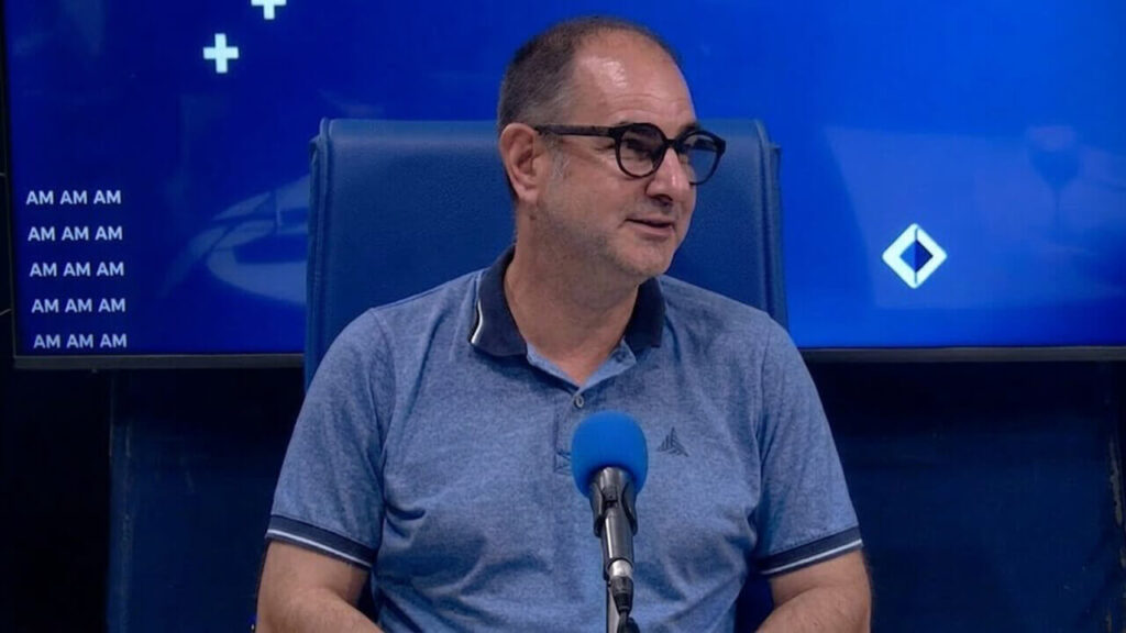 Gustavo Sanz tiene un perfil completamente distinto a sindicalista tradicional. Ya recamo por una bonificación adeudada. 