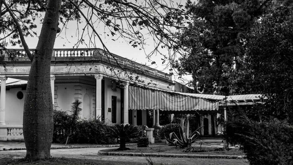 La Vieja Quinta de Dardo Rocha donde Daniel Bellini comenzó todo. Fueron los días domingos para solos y solas lo que lo llevaron lejos.