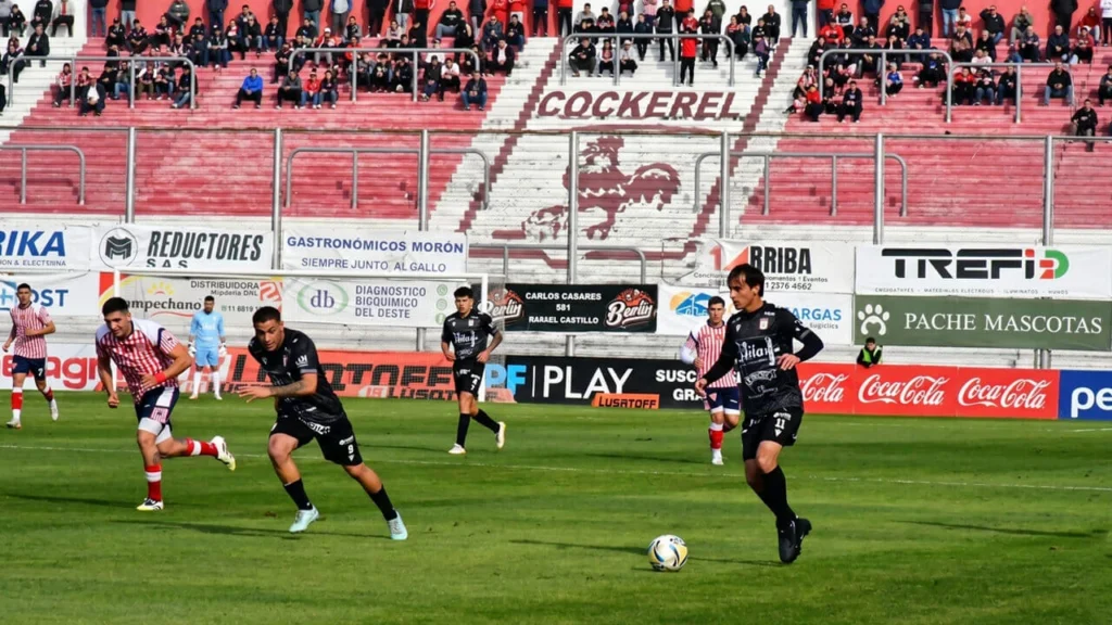 Morón empató con Los Andes pero sigue primero en la Tabla