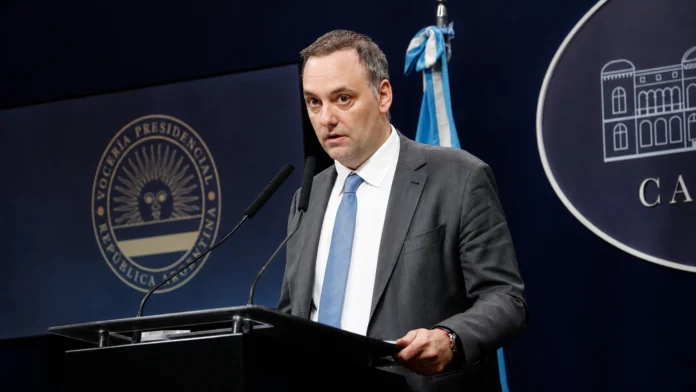 El informe de Manuel Adorni reveló gastos millonarios en Nucleoeléctrica Argentina. Escandaloso. Ese tema no se profundizó, ni se trató con seriedad. ¿Por qué?