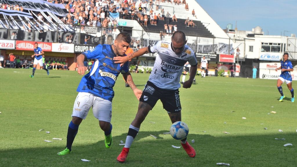 Morón vs All Boys horario confirmado: el partido de la Primera Nacional se jugará finalmente el lunes a las 20 horas en Floresta.