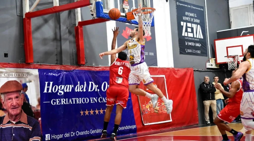 Morón vs. Padua y un error sobre un partido ganado que terminó perdiendo en suplementario