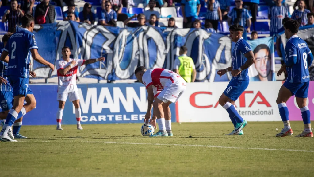 Toedtli deja el Tomba luego del empate frente a el Gallo y tiene que apurarse porque se le viene otra fecha de local encima