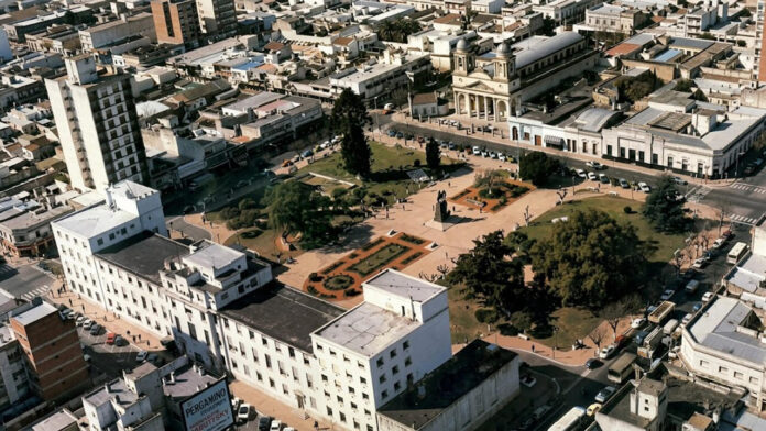 Cobro de Tasas Municipales. La Municipalidad de Morón terceriza el cobro.