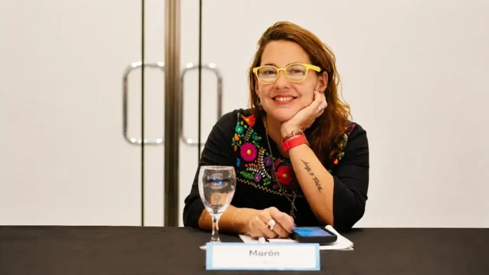 Paula Majdanski, referente de la minoría, emitió junto a todos los integrantes disidentes del oficialismo del PJ su propio comunicado de prensa