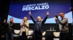 En un acto explosivo, Alberto Descalzo asumió la conducción del PJ Ituzaingó en lo que fue una fiesta del reencuentro de la militancia para reagruparse rumbo al 2027 y derrotar a Javier Milei
