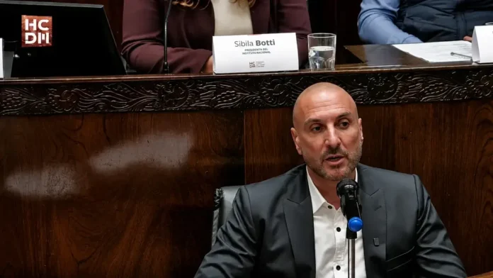 Cardoso en la sesión de Interpelación