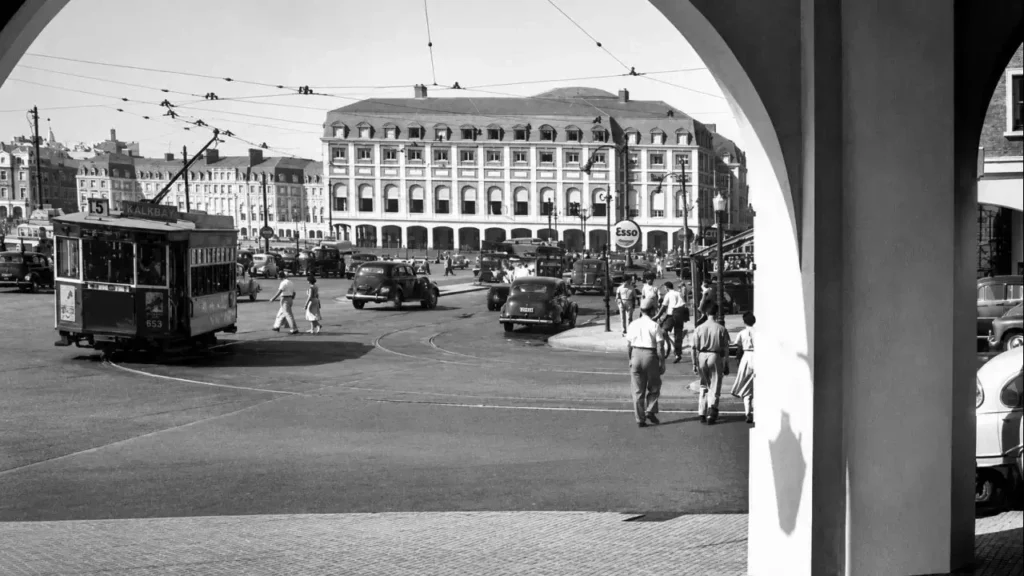 Vista desde el Club Mar del Plata ubicado en Av. Luro y el Boulevard Marítimo Año 1952/53