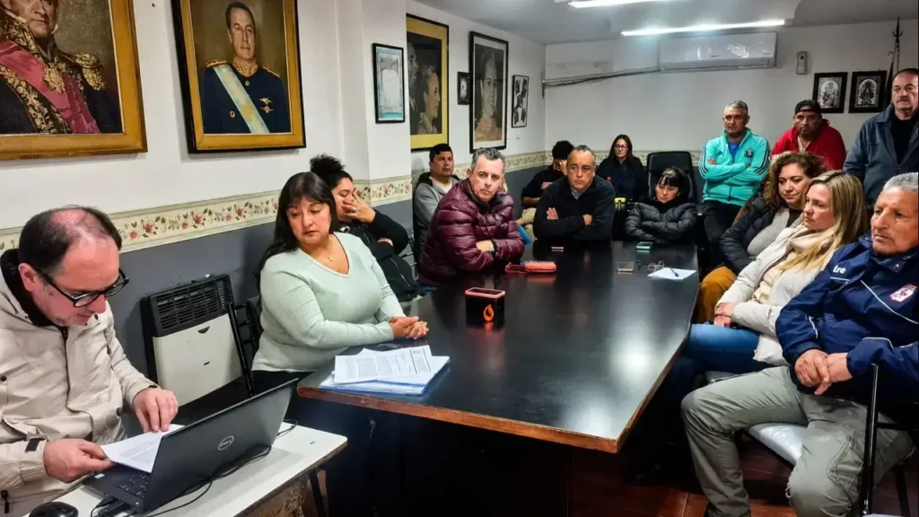 Ayer a las 14 la Comisión Directiva del Sindicato Municipal se reunió en pleno para asesorar a los afiliados
