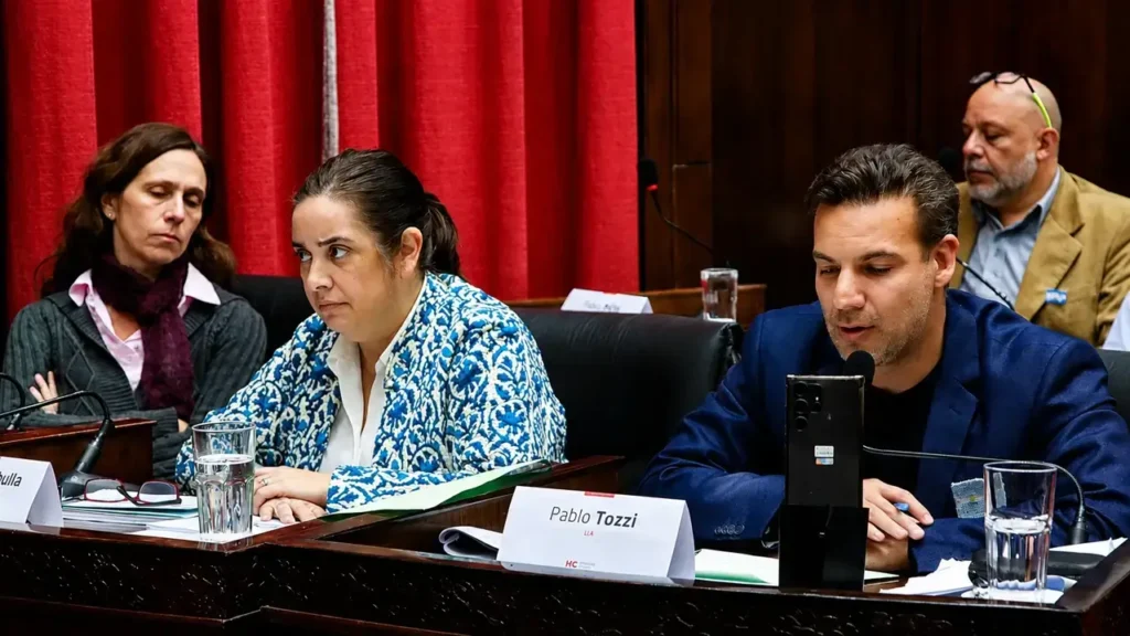 Analía Zappulla hizo sentir su peso enojada por el comunicado oficial que emitió el Municipio al detectarse que Luna Ortigoza vendía cocaína