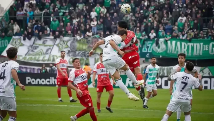 El Gallo cayó 1 a 0 ante Ferro Carril Oeste por la Primera Nacional