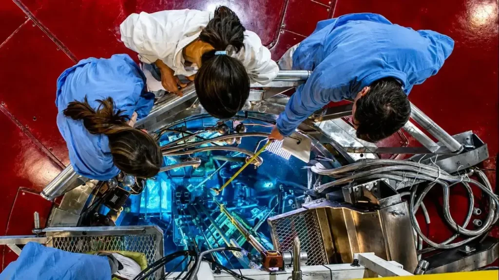 Científicos argentinos trabajando para Argentina y admirados en el mundo. Poco a poco los iremos perdiendo.