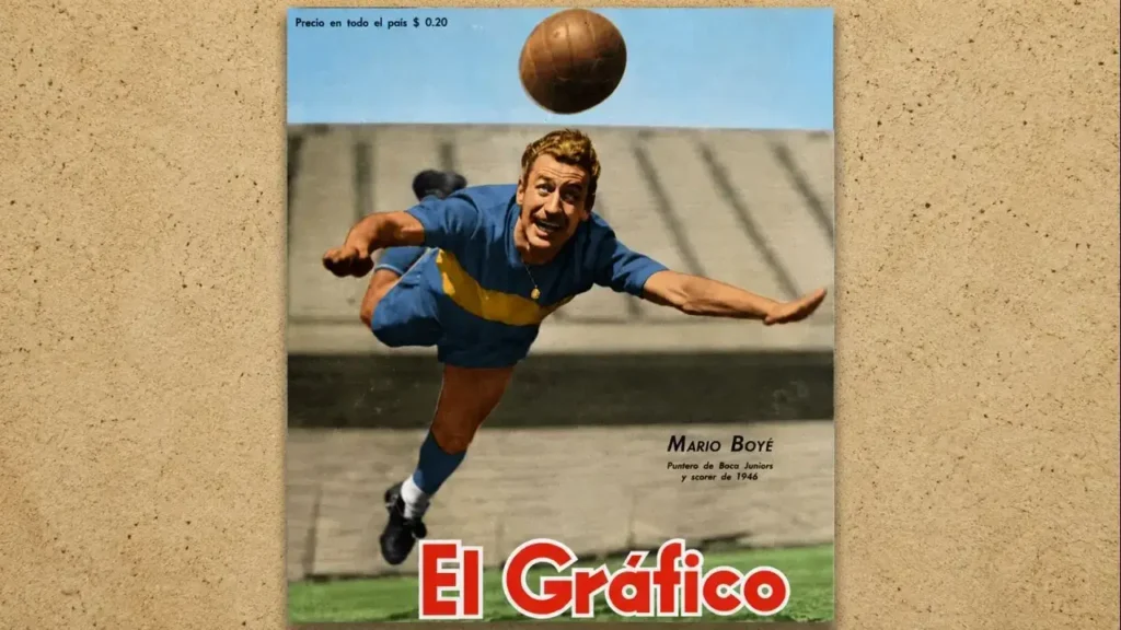 Mario Boyé con la camiseta de Boca Juniors tirándose de  palomita para la Revista El Gráfico