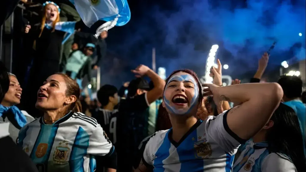 La ilusión de un nuevo título mundial volvió a reflejarse en cada rostro, entre aplausos, emociones y una enorme alegría colectiva.