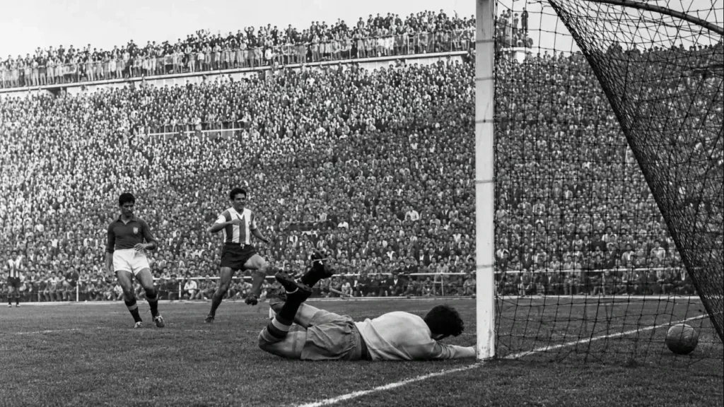 La selección española superó con creces la prueba del Mundial de 1950, pero su trayectoria durante la década siguiente distó mucho de ser positiva