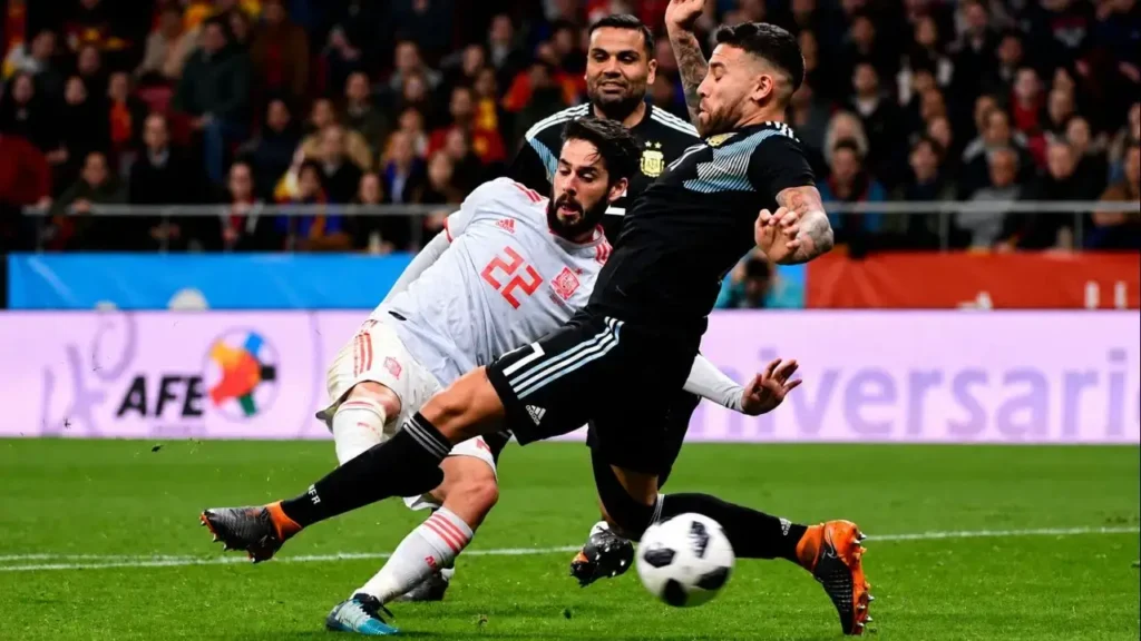 Esta imagen corresponde al amistoso disputado el 27 de marzo de 2018 en el estadio Wanda Metropolitano de Madrid, donde España goleó 6-1 a Argentina, el resultado más amplio del historial entre ambas selecciones
