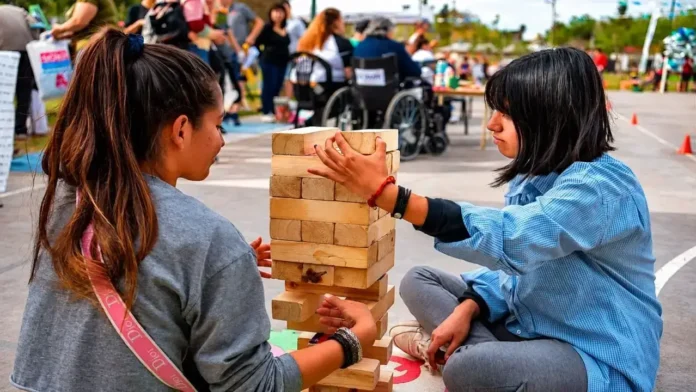 El Municipio preparó una agenda cultural para disfrutar en familia durante el sábado y el domingo, con propuestas al aire libre, espectáculos de música y danza, además de exposiciones artísticas en distintos espacios del distrito.