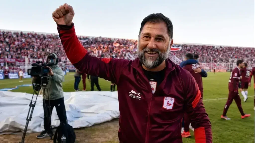 Walter Otta, el técnico querido de Deportivo Morón