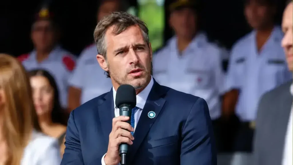 También figura Federico Achával, intendente de Pilar desde 2019, pero claro, es más fácill gobernar un distrito rico, que salir de Quilmes, la Tercera Sección, y llegar a la Gobernación