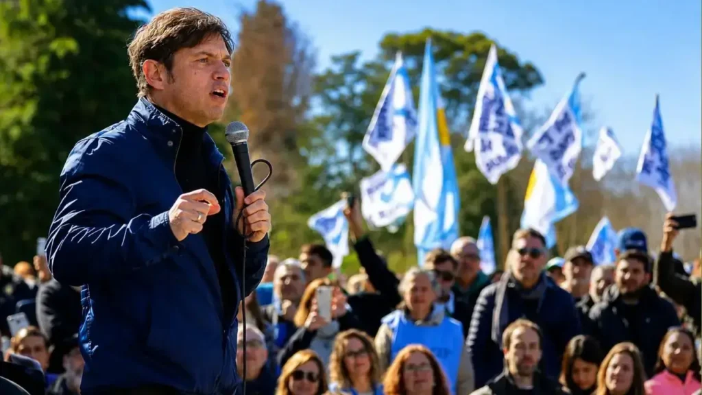 Axel Kicillof va por las PASO y sabe muy bien por qué