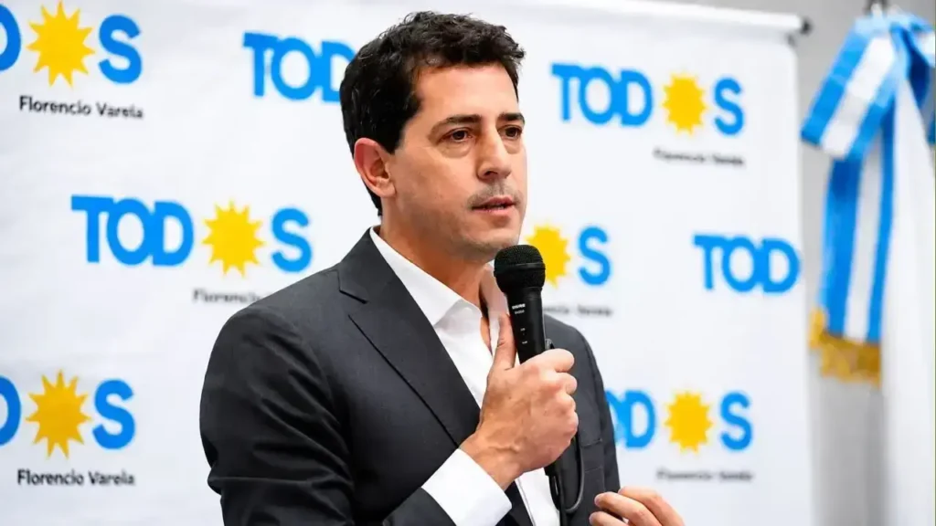 Wado de Pedro fundó en la década de 1990 HIJOS (Hijos por la Identidad y la Justicia contra el Olvido y el Silencio) y desde ahí se sumó al nestorismo 