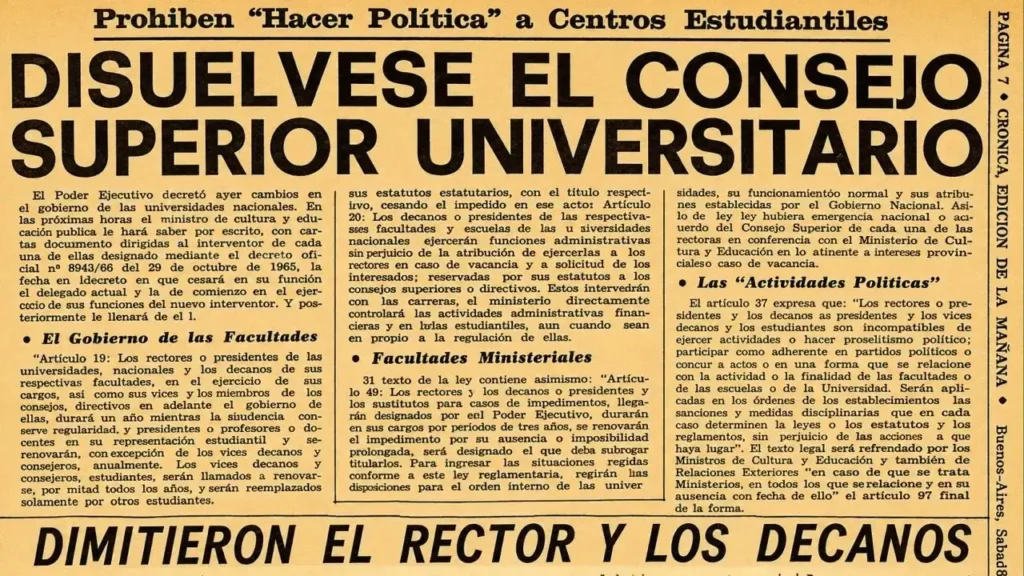 También se disolvió el Consejo Superior Universitario elegido por docenbtes, graduados y estudiantes