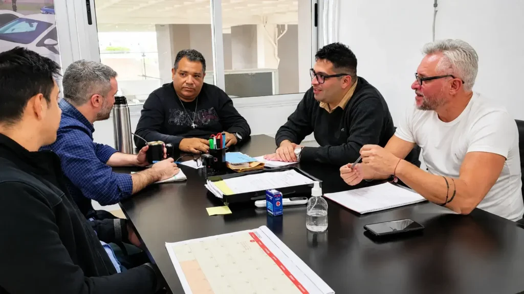 Un buen equipo armó Oscar Conde con Claudio Burlando y Osky Díaz entre otros
