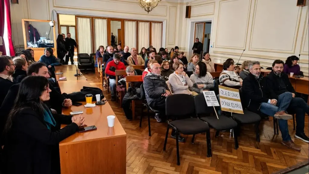 A la izquierda, los auxiliares fiscales junto al equipo del MPF que trabajó en este juicio