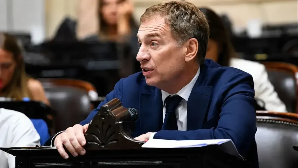 Diego Santilli como legislador porteño por el PRO