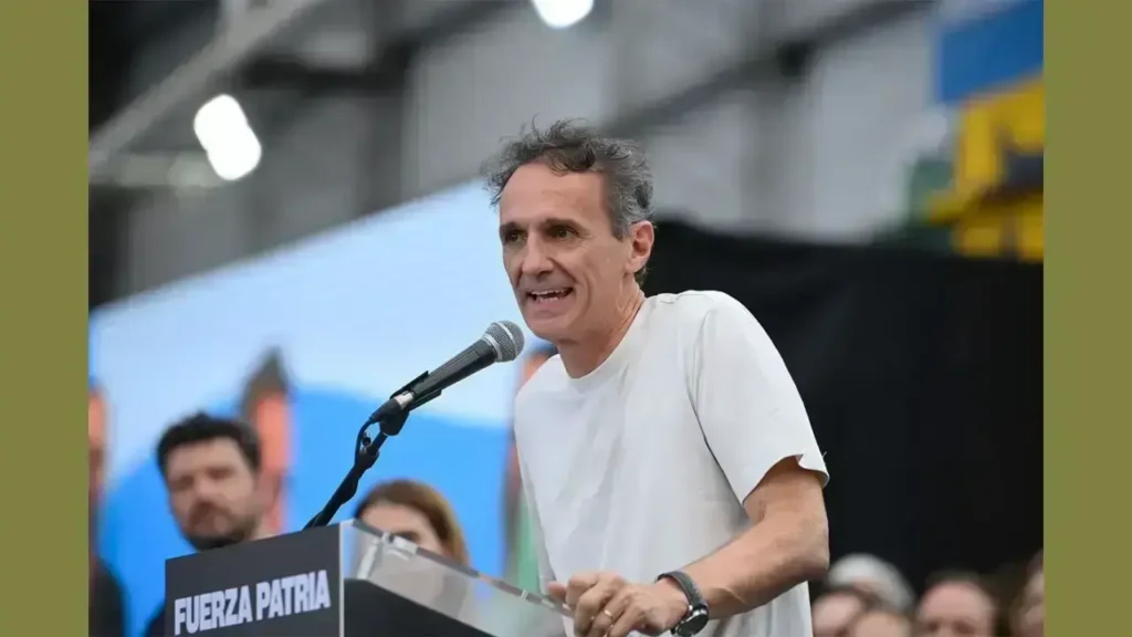 Es el dirigente con mayor nivel de conocimiento provincial y de cada gestión salió limpio y sin ningún ruido judicial o mediático.