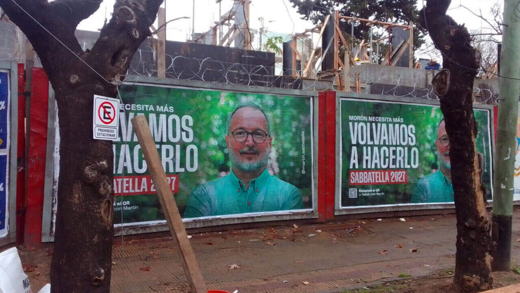 Los afiches de hoy de Martín Sabbatella que propone re hacer lo que fue la experiencia de sus gobiernos.