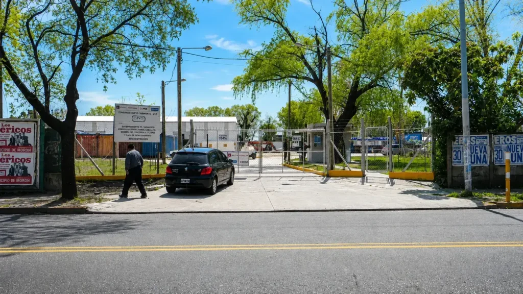 El día que empezó todo, en Moró, exactamente en Haedo, donde se construyó el obrador y se comenzó a montar la Tuneladora Argentina