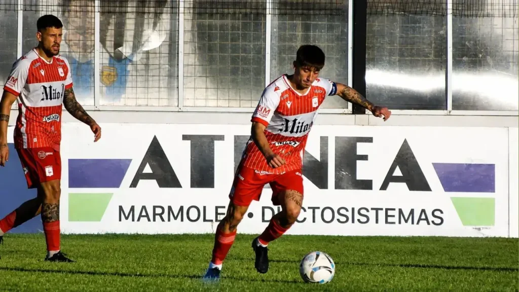 La derrota es un balde de agua fría y le llega en un mal momento a Deportivo Morón que venía de ganarle a Ferrocarril Oeste por 4 tantos contra cero