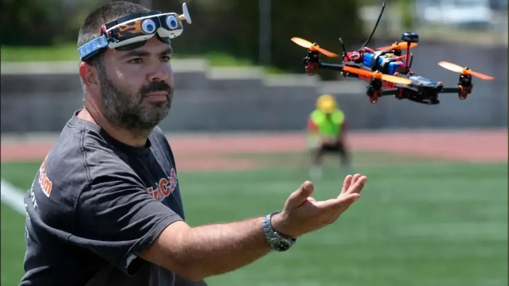 Se explicará cómo funciona un dron y cuál es el más adecuado según tus objetivos.
