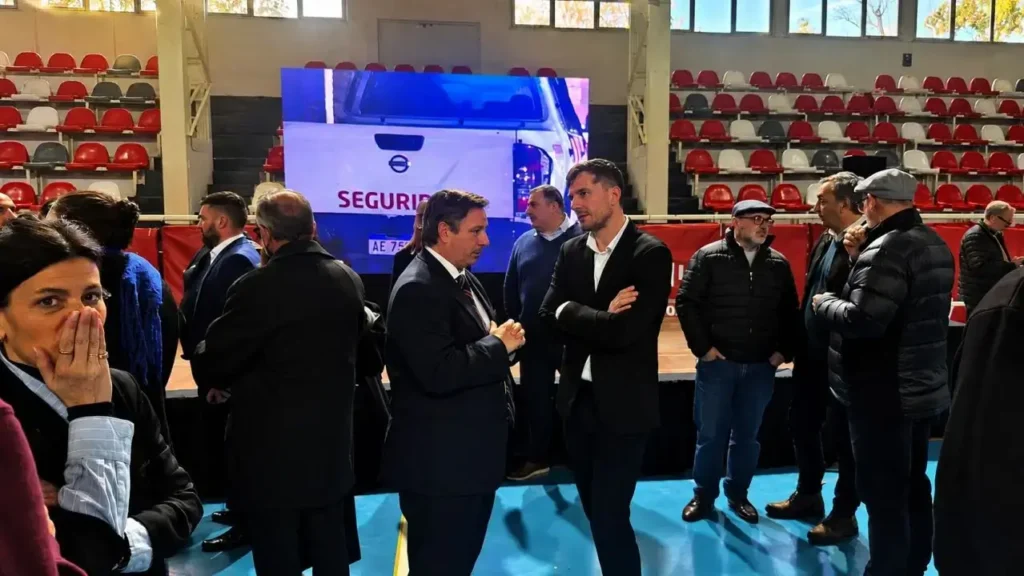 La foto: El Fiscal Matías Rapazzo y el intentende Lucas Ghi. 
