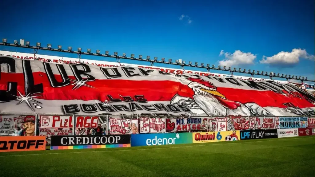 La hinchada como nunca, feliz, inquieta y con las esperanzas renovadas.