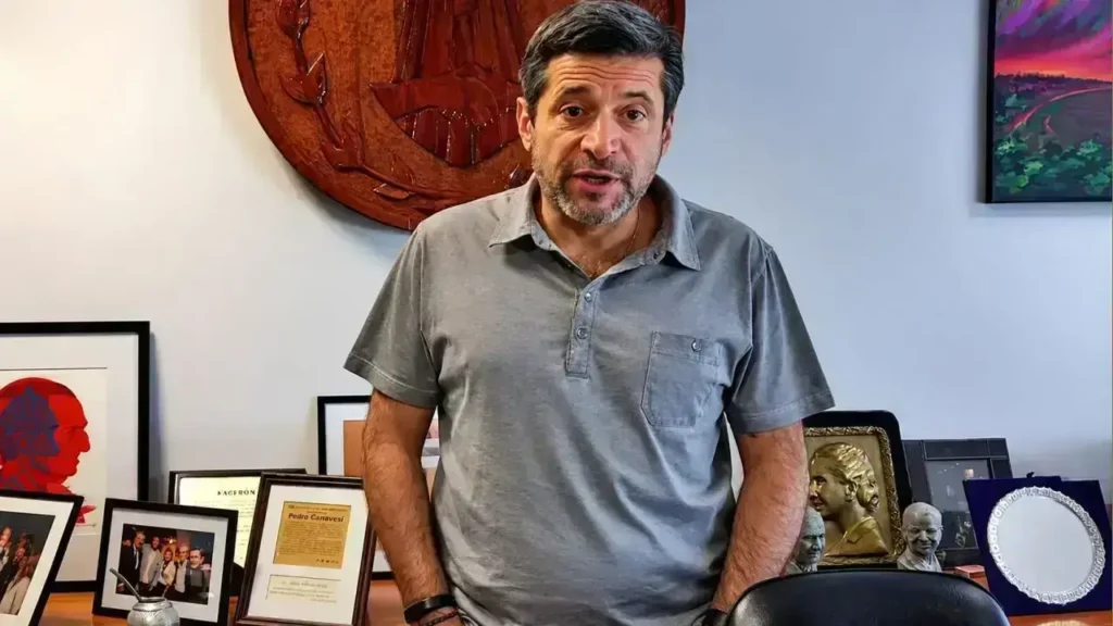 El sindicalista Victor Santa María quiere a Cristina libre para que enfrente a Javier Milei.