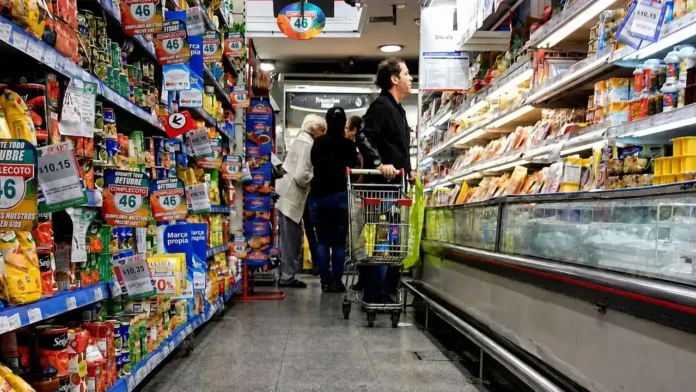 Vuelve y vuelve a caer el consumo y e Gobierno Nacional no lo entiende. Piensa que son operaciones de prensa o proclamas de los endemoniados por Karl Marx.