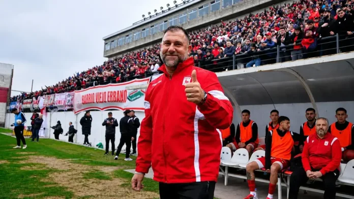 Recién Otta dio a conocer a la prensa los convocados para el partido frente a Almagro.