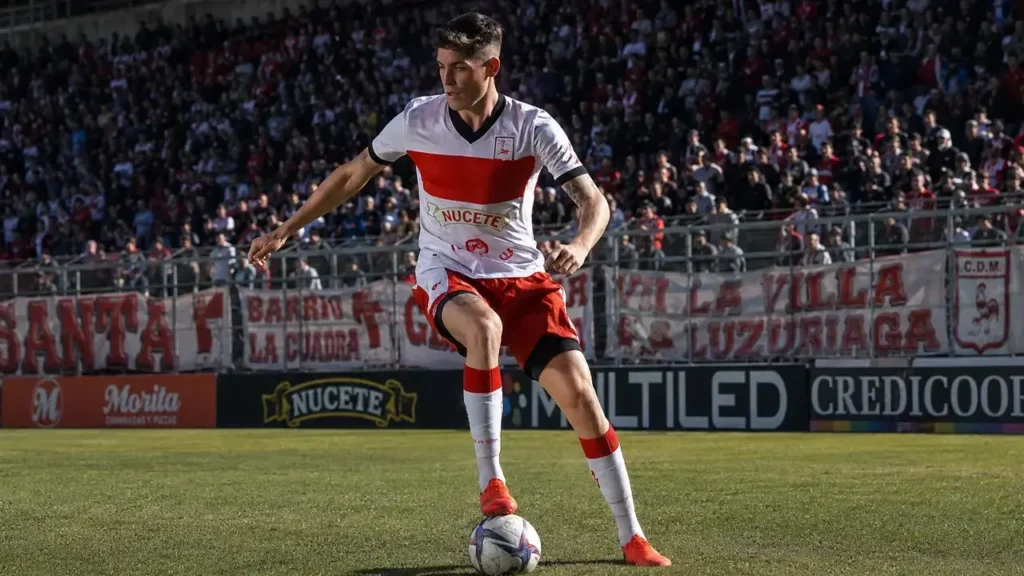 Mateo Lovato tuvo un buen partido más luego de su regreso.
