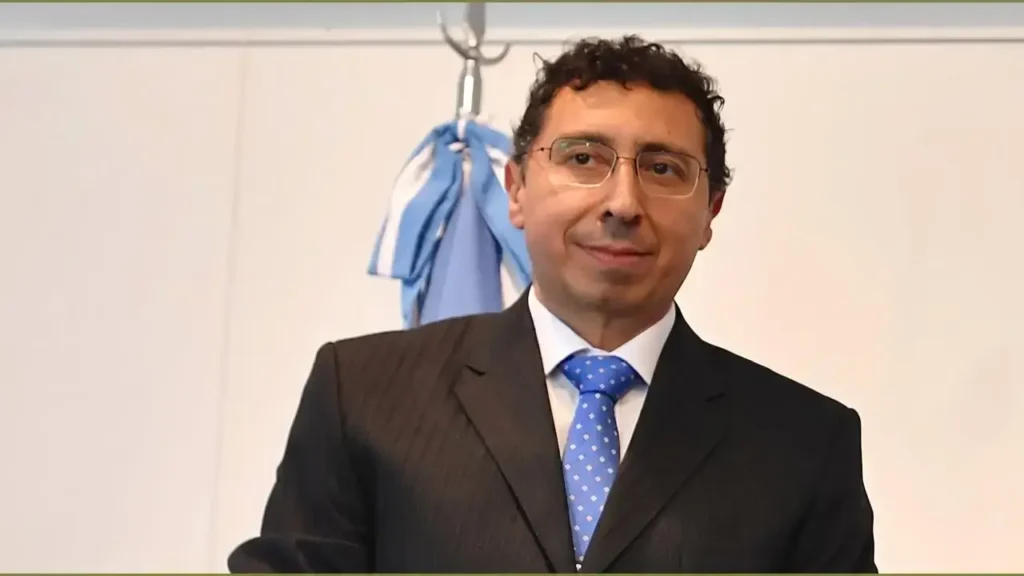 El Juez Guillermo Gustavo Lleral dio muestras de ser un hombre probo y correcto.