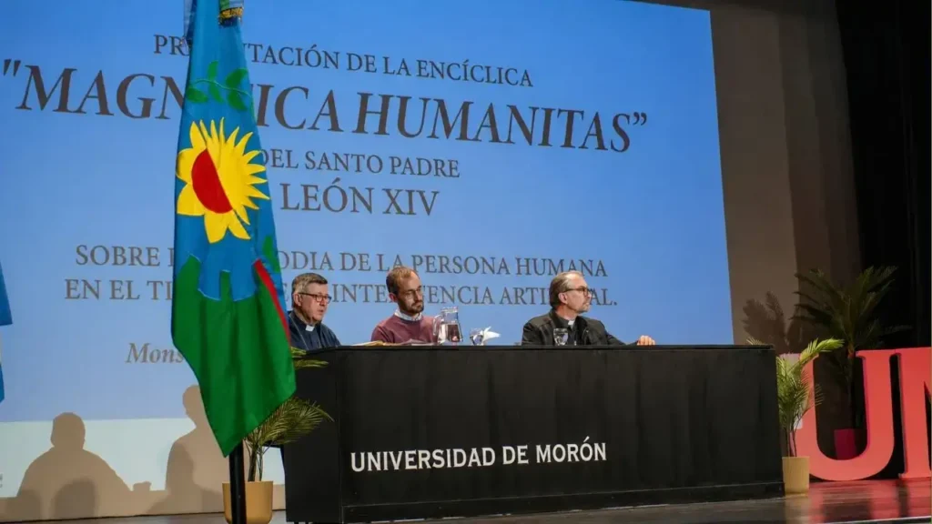 La Pastoral Social, del Consejo Diocesano y de Asuntos Económicos, y pastorales de las parroquias y de otros espacios de la Diócesis de Morón en el encuentro.