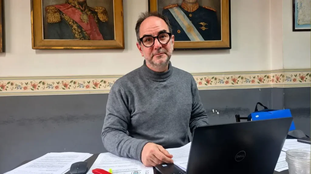 Sanz afirma que la escala Salarial más baja es la del Municipo de Merolo, aunque aclara que en Morón el Salario Inicial es de 360 mil pesos.