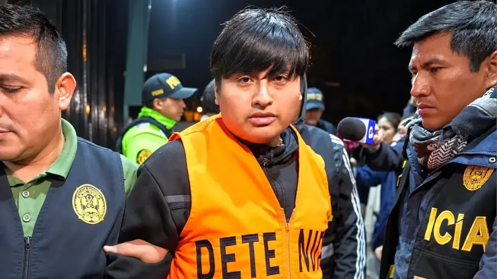 Tony Janzen Valverde Victoriano, alias “Pequeño J” se supone que es el líder de banda narco que cometió los asesinatos.