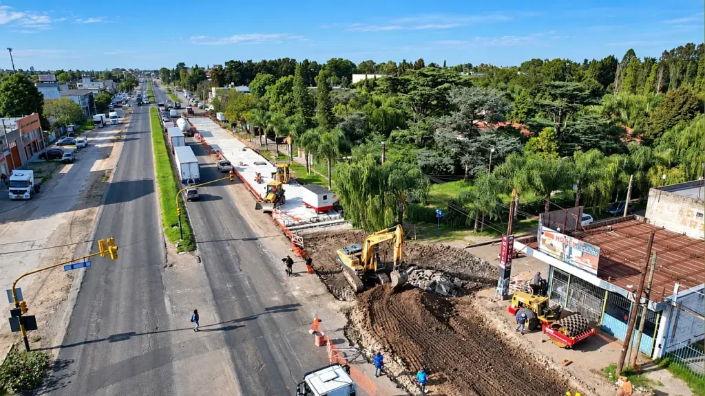 El tramo sur de la Ruta 4 en plenas tareas de finalización.